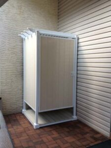 Avcon Enclosures S1 46" X 46" - Three Sided Enclosure 72" Walls - Luxurious Dwelling - Your Luxury Home Product Experts