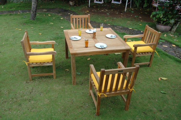 Anderson Teak Windsor Classic Armchair 5-Pieces Dining Table Set - Image 2