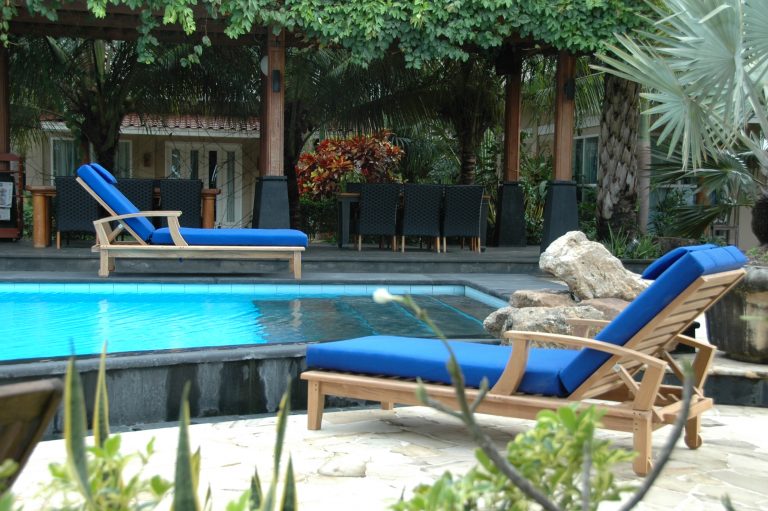Anderson Teak Brianna Sun Lounger 4-Pieces Set - Image 5