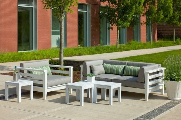 Seaside Casual - CAMBRIDGE CLUB CHAIR - Image 1