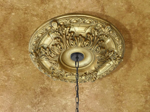 Acanthus Gilt Medallion 23 Inch Dia - Image 1