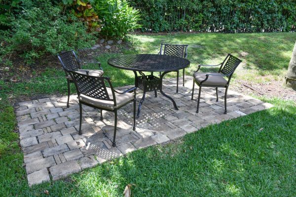 Savannah Outdoor Aluminum Round Dining Table Set of 5 (KIT) - Image 3