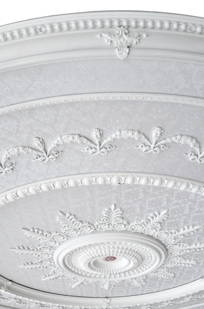 Blanco Grand Ceiling Medallion 98.5 Inch Diameter - Image 3