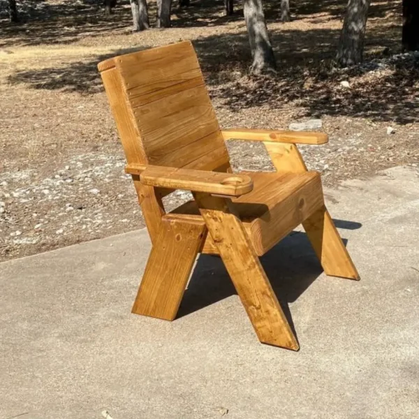 RS Bro Designs Outdoor Rustic Chair: Texas-Crafted Excellence - Luxurious Dwelling - Your Luxury Home Product Experts