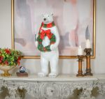 Christmas Polar Bear with Wreath - Image 2