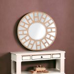 Homeroots - 32" Gold Round Metal Framed Accent Mirror - Image 2
