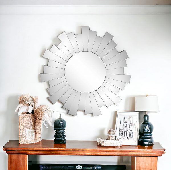 Homeroots - 30" Clear Sunburst Framed Accent Mirror - Image 2