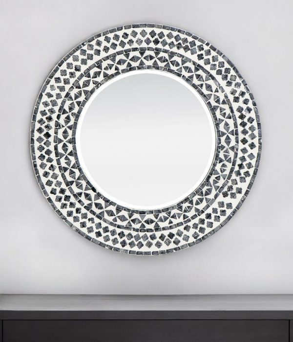 Homeroots - 24" Black And White Round Wood And Shell Framed Accent Mirror - Image 1