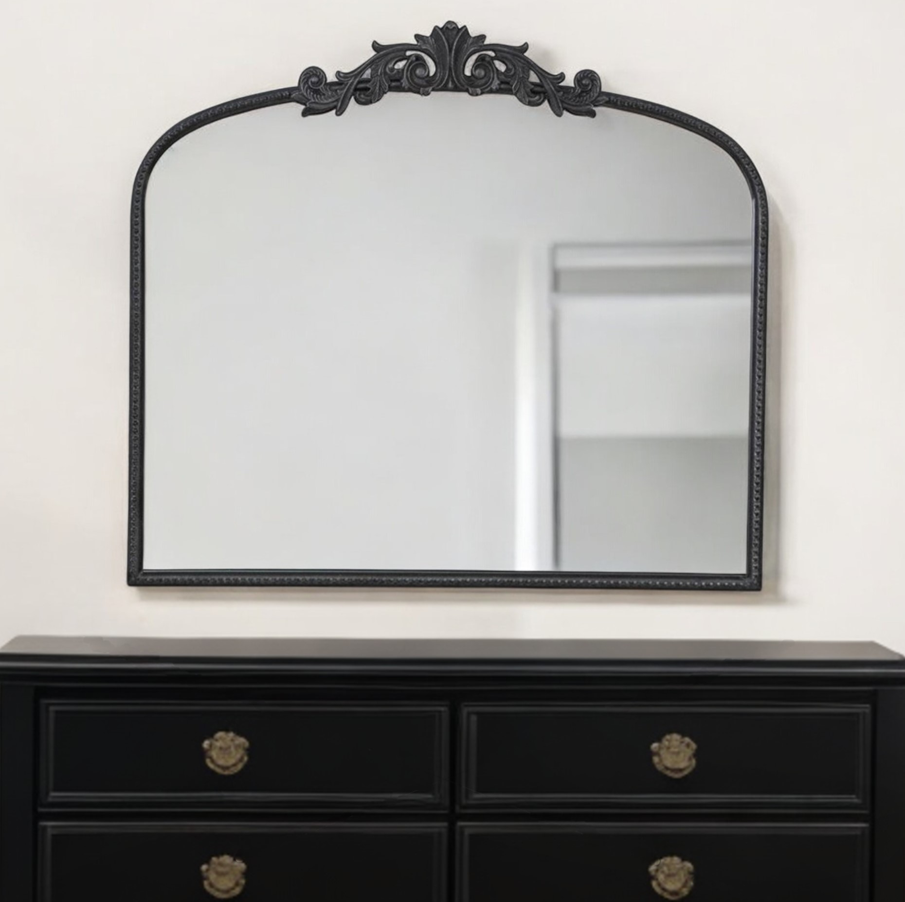 485049_15_JJdS4Dfc Homeroots - 31" Black Arch Iron Framed Accent Mirror - Image 1