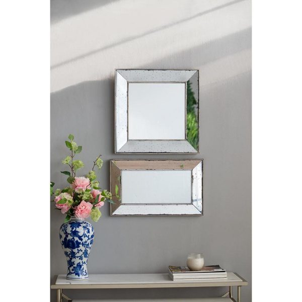 Homeroots - 20" Silver Framed Antiqued Accent Mirror - Image 4