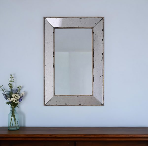 Homeroots - 20" Silver Framed Antiqued Accent Mirror - Image 1