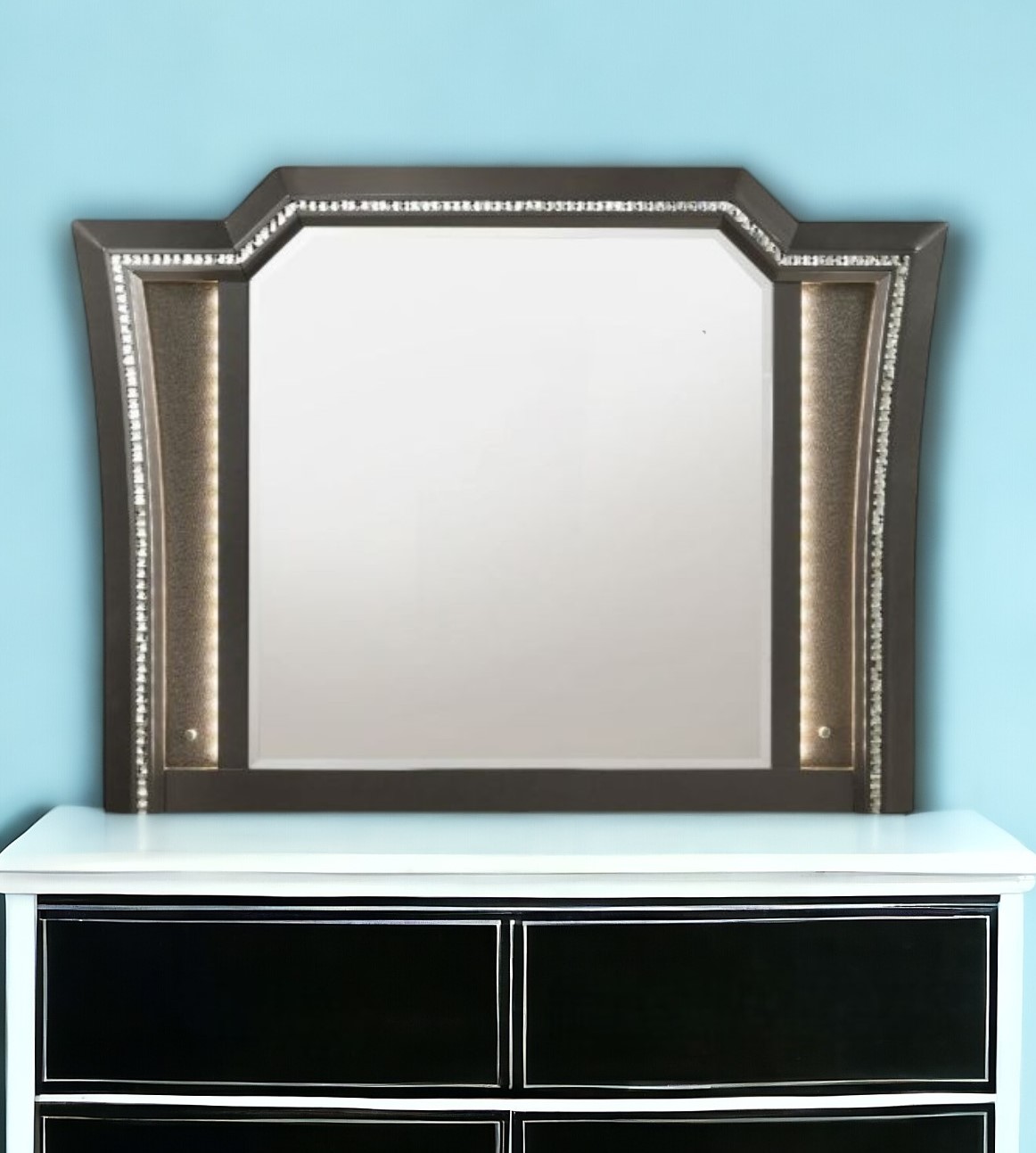 485901_9_0UMavCOh Homeroots - 38" Gunmetal Lighted Abstract Wood Framed Mounted Dresser Mirror - Image 1